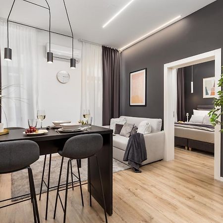 Saint Vitus Apartments With Balcony Rijeka Ngoại thất bức ảnh