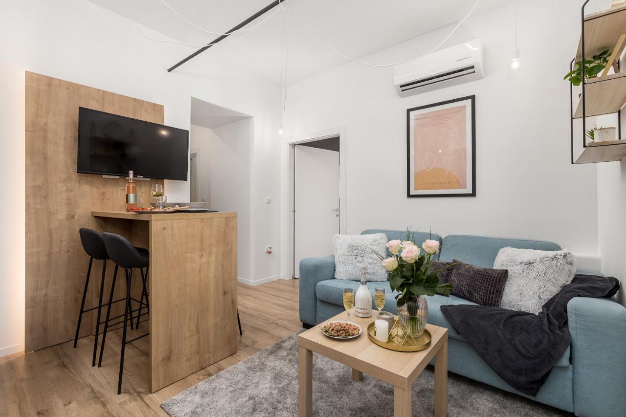 Saint Vitus Apartments With Balcony Rijeka Ngoại thất bức ảnh